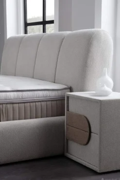 A-Meubel Nachtkastje Cuijk