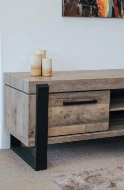 A-Meubel TV meubel Klein Udenhout